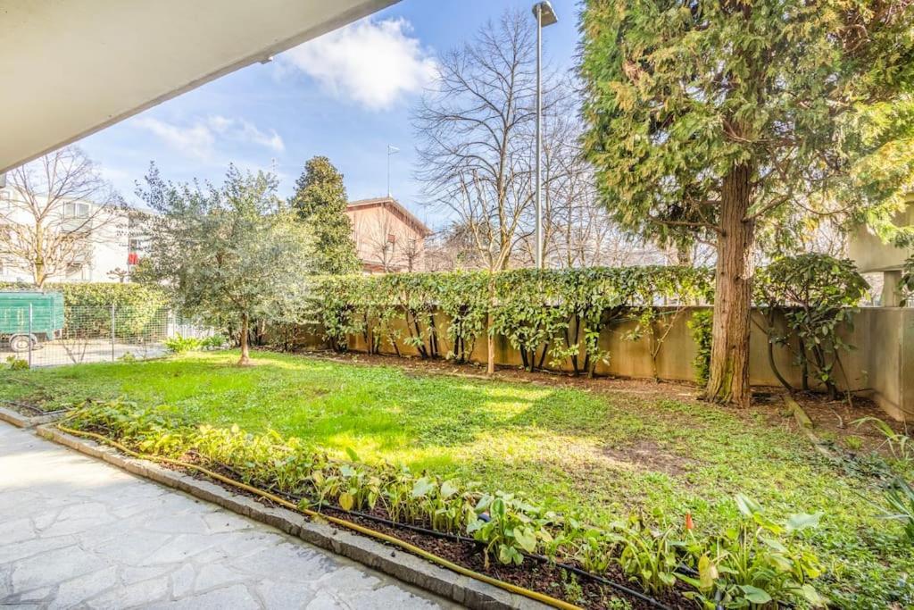 Green Heaven Near Ferrari'S Home - Train Station Modena Bagian luar foto